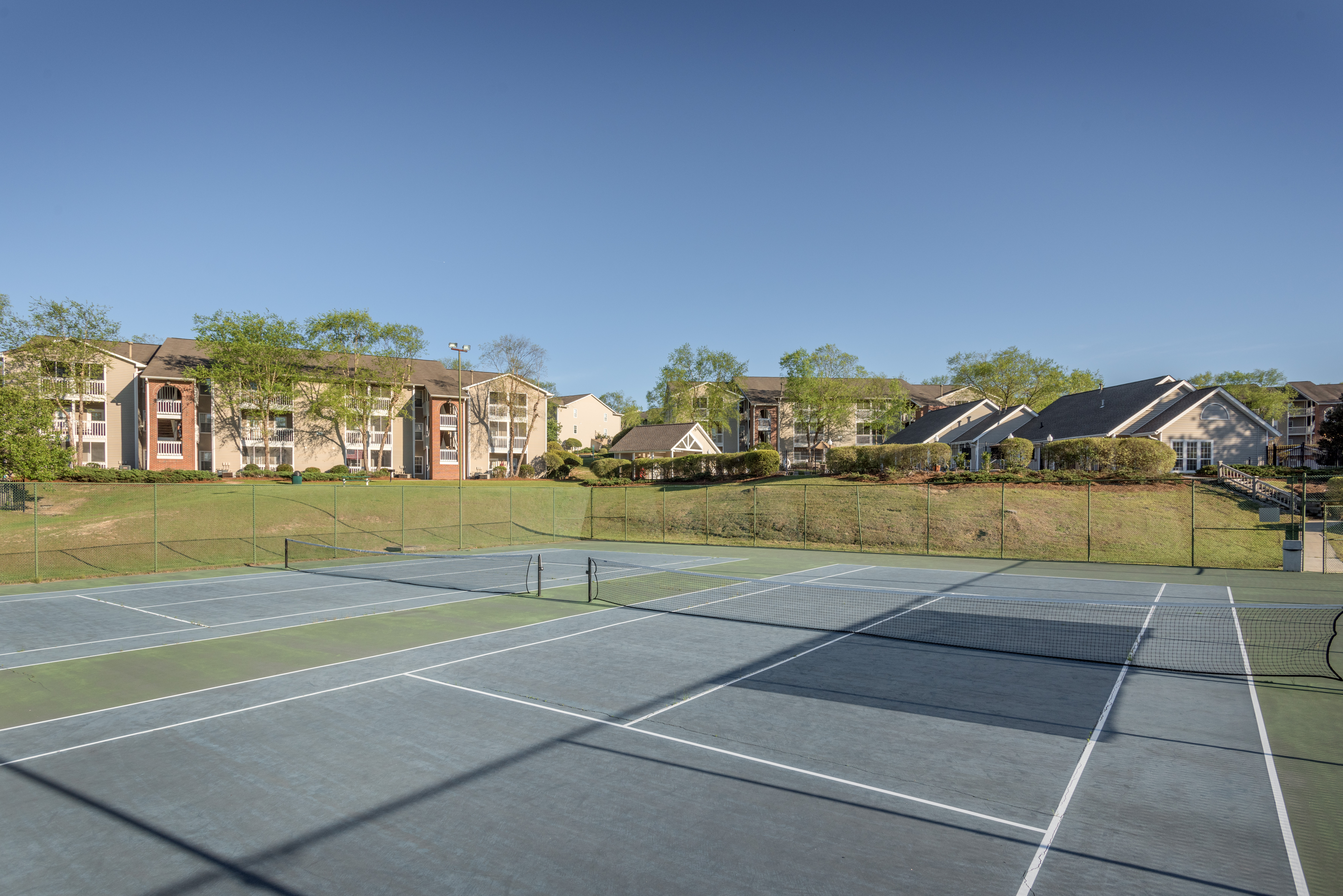 The Arbors at Windsor Lake The Multifamily Advisory Group at Cushman